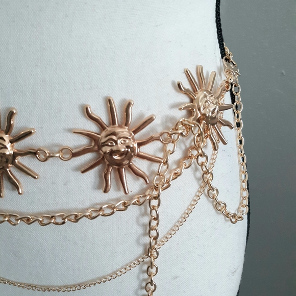 Sunshine Chain Belt Gold - Picture 4 of 8